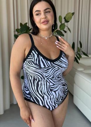 Суцільний купальник у зебру plus size