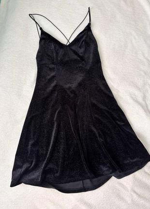 Платье черное мини с открытой спиной бархатное с блестками h&amp;m