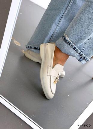 Лоферы женские молочного цвета натуральная кожа, жасненые женккие лоферы8 фото