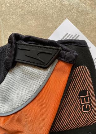 Перчатки crane для спорта с гелиевыми частями