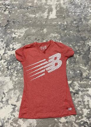 Спортивная женская жіноча футболка   для спорта для бігу new balance
