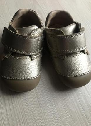 Дитячі пінетки золоті шкіра