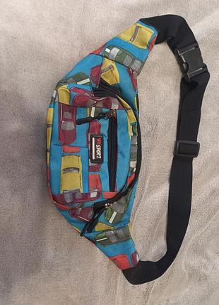 Бананка поясная-сумка в очень хорошем состоянии.