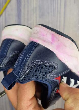 Кроссовки adidas 9