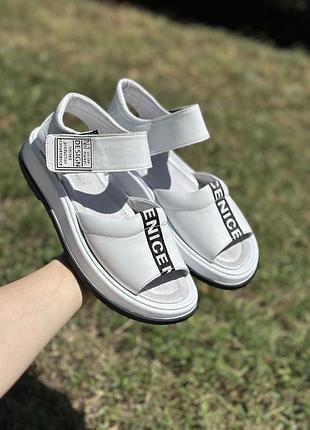 Сандалі жіночі з натуральної шкіри / білі сандалі з натуральної шкіри / шкіряні босоніжки жіночі