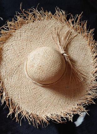 Соломенная шляпа шляпа отделок кашкет большая из рафии zara
