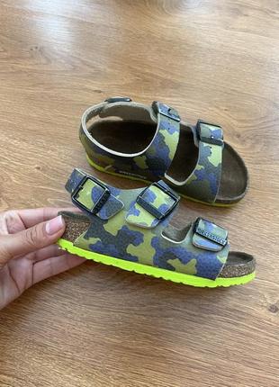 Босоножки birkenstock