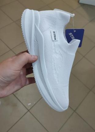 Кроссовки женские стильные сетки