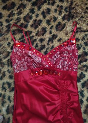 Платье с накидкой