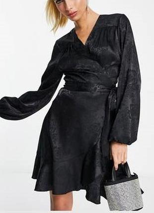 Стильне плаття на захід від flounce (asos)