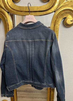 Стильная джинсовая куртка marina rinaldi4 фото