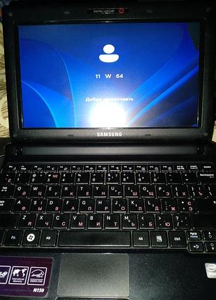 Ноутбук samsung с windows 11 .64 //..7 32 с новым аккумулятором