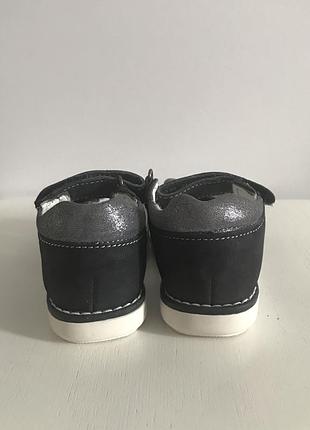 Босоніжки для дівчинки 2