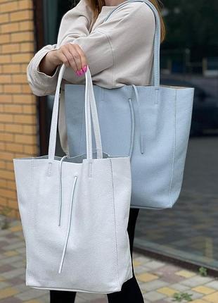 Кожаная сумка белого цвета