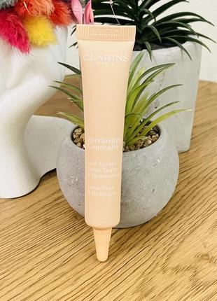 Оригінал clarins everlasting long-wearing and hydration concealer консилер 01 light