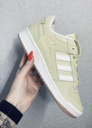 Нові жіночі кросівки шкіра adidas forum low classic оригінал з сша!