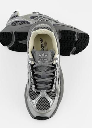 Кроссовки adidas ozmillen tech grey