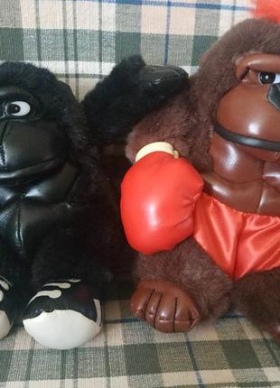 *прикольная игрушка обезьяна боксер "тайсон"*новая*