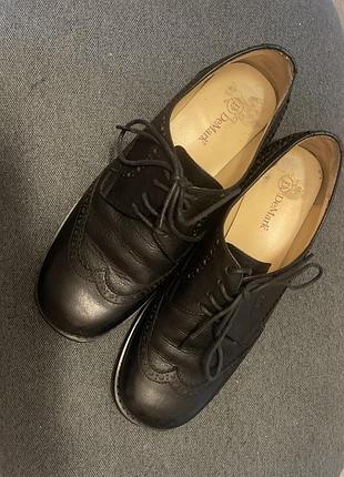 Туфлі жіночі