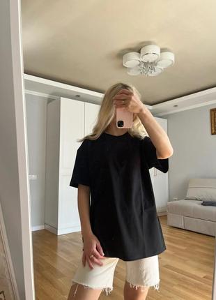 Базова однотонна футболка оверсайз