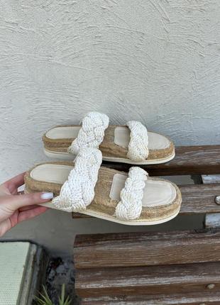 Шльопанці, шльопанці плетені зара