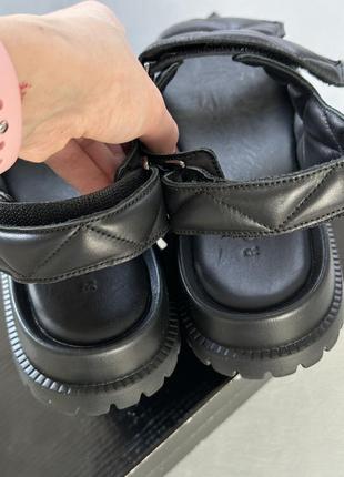 Сандалии босоножки из натуральной кожи на липучках черные r one shoes6 фото