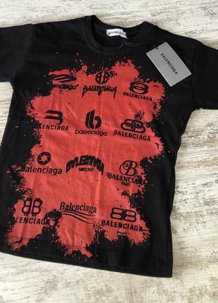 Футболка з написом