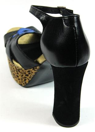 Шкіряні босоніжки на платформі на товстих підборах morobe 🇧🇪 39-40 розмір5 фото