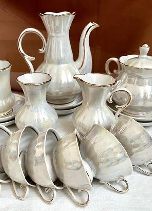 Чайні, кавові сервізи