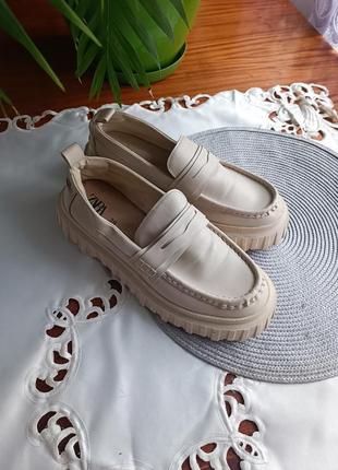 Лоферы zara