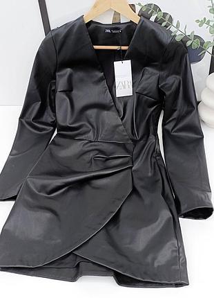 Коротка сукня екошкіра від zara, розмір s
