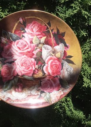Коллекционная фарфоровая тарелка grace de monaco rose лимитированный выпуск.