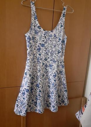 Літня сукня