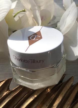 Зволожуючий супер легкий крем charlotte tilbury magic water cream