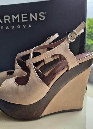 Жіночі босоніжки carmens  шкіряні