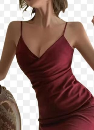 Платье в бельевом стиле