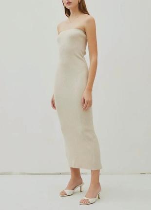 Актуальное платье бандо от bershka