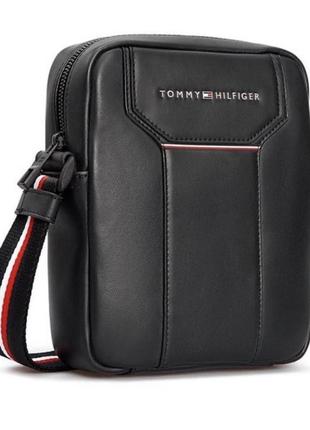 Сумка от tommy hilfiger