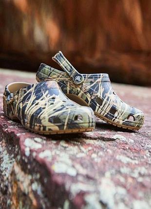 Крокс класік клог хакі камуфляж crocs and classic realtree clog khaki