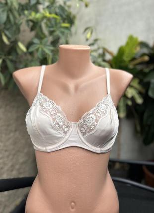 Лифчик бра бюстгальтер цвета айвори 70 d