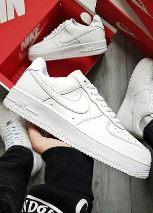 Жіночі кросівки nike air force white