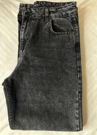 Черные вареные джинсы клеш