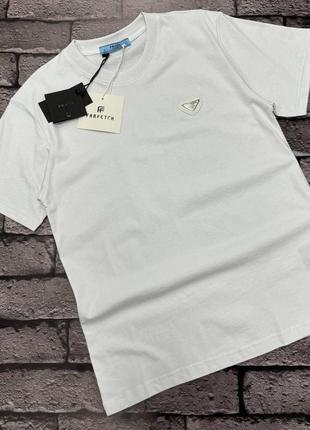 Мужская футболка prada Мужская футболка прада