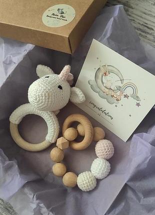 Набір для дівчинки, в'язана іграшка, подарунок на хрестини