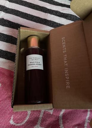 Парфюмированный спрей для тела victoria’s secret wild fig & manuka honey3 фото