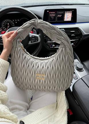 Сумка жіноча в стилі miu miu big grey2 фото