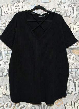 Футболка в рубчик з перетинками, батал футболка від boohoo, одяг великого розміру.