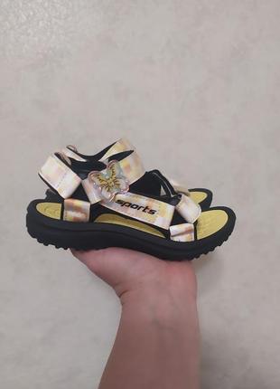 Легкие спортивные трекеры босоножки eebb рр28-33