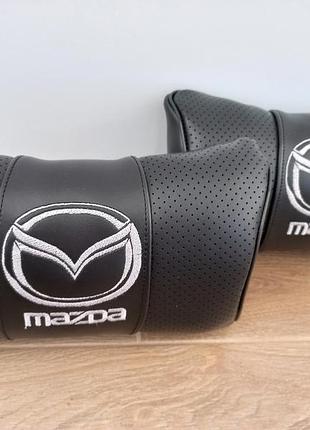 Подушка-подголовник mazda