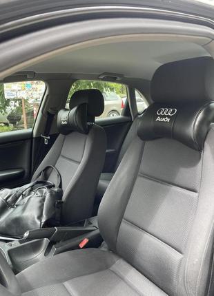 Подушка подголовник audi (любой логотип)